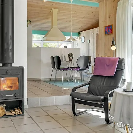 Feriehus Aslak - 350m From The Sea By Interhome